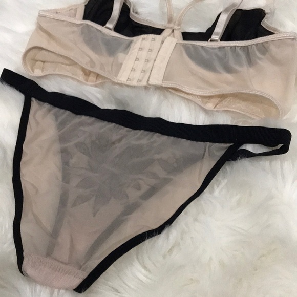 Nude & black sexy lingerie 💕 - Picture 7 of 8